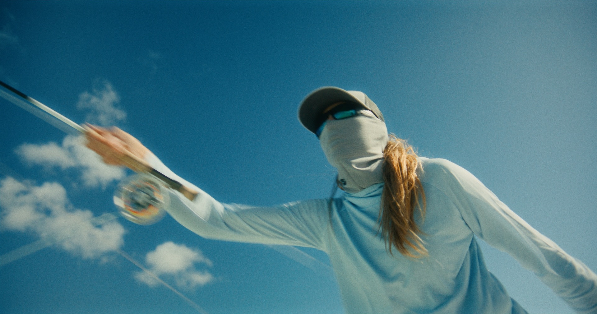 Free Fly — still 4